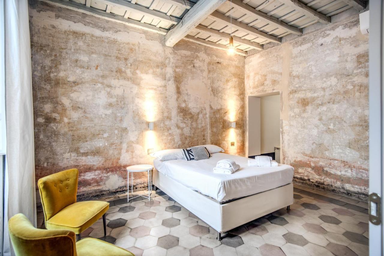 Stylish And Spacious Apartment Next To The Colosseum Rome Exterior photo