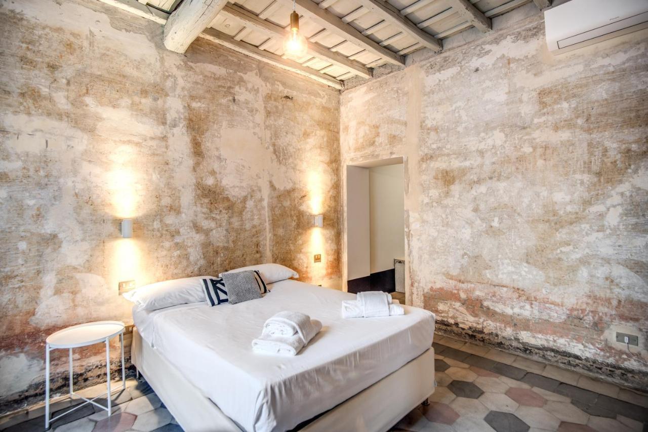 Stylish And Spacious Apartment Next To The Colosseum Rome Exterior photo